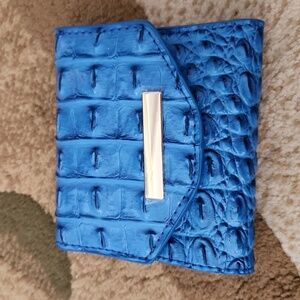 NIB! Crocodile glossy wallet